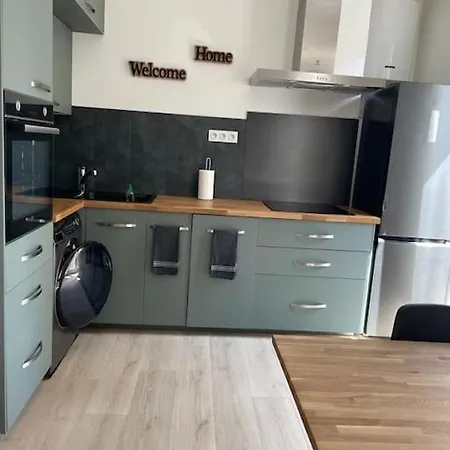 Tres Bel Au Calme Entre Gare Et Centre Apartament *