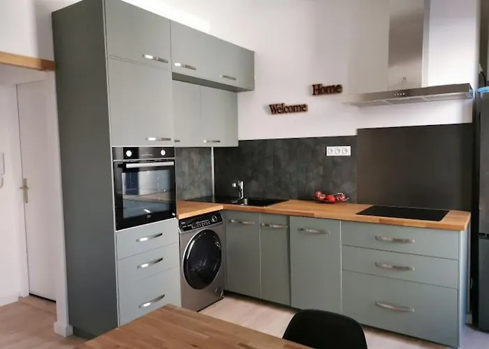 Tres Bel Au Calme Entre Gare Et Centre